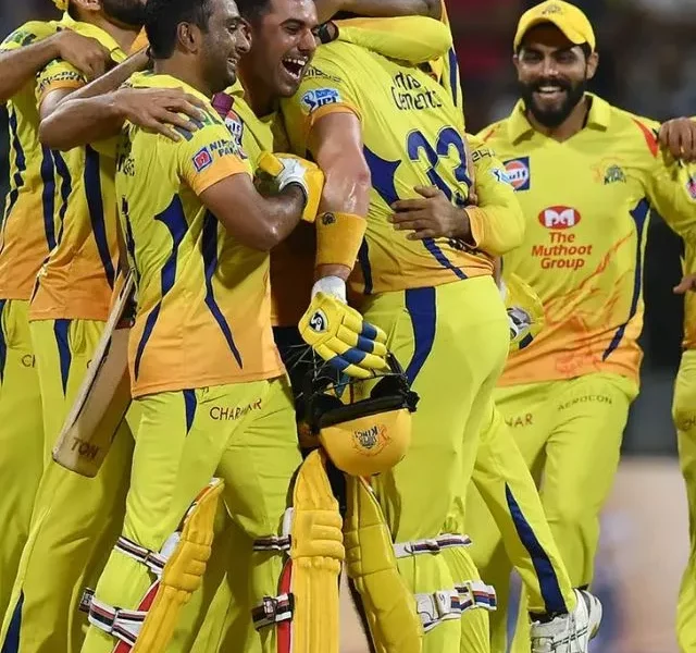 image Bangalore Best Bowling Performance By Captains In IPL