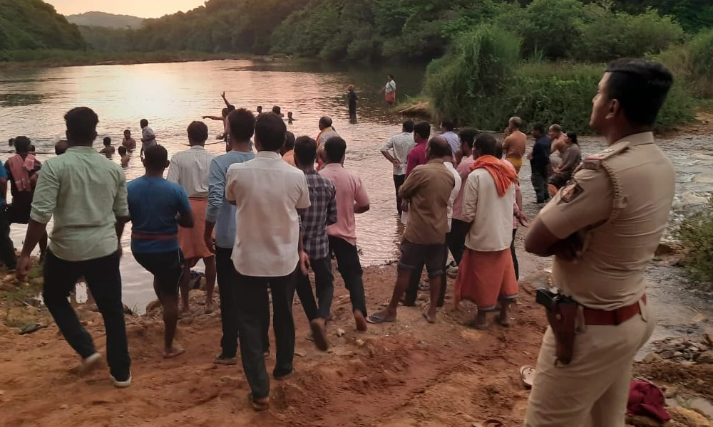 Two children drown in Kumaradhara river
