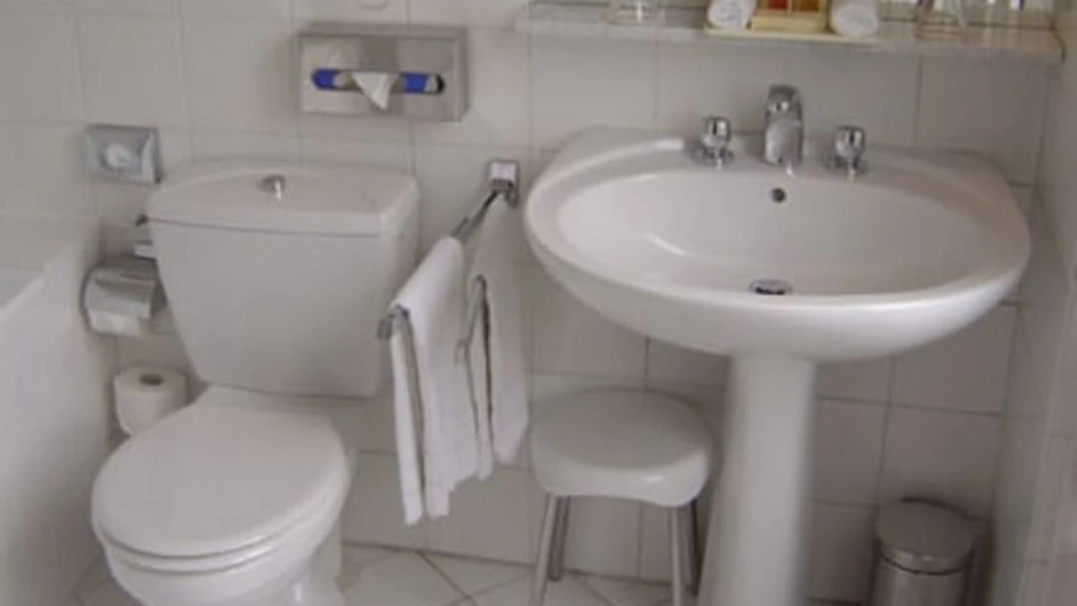 Vastu Tips vastu shastra rules for Attached Bathroom and Toilet in kannada