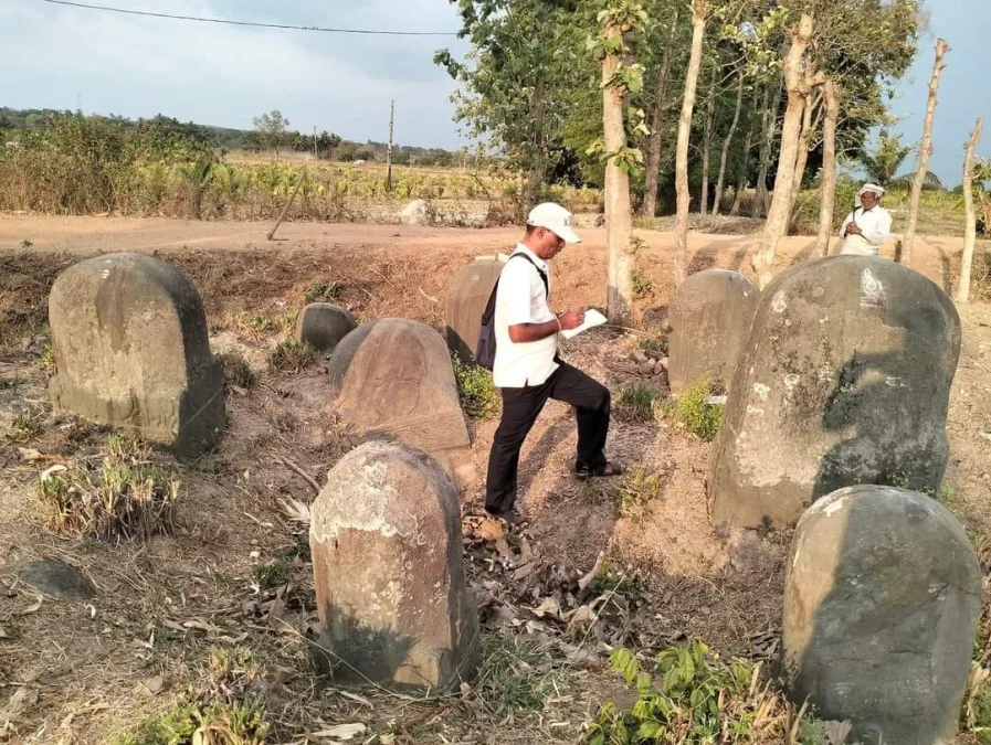 Gosasa stones in Shikaripura