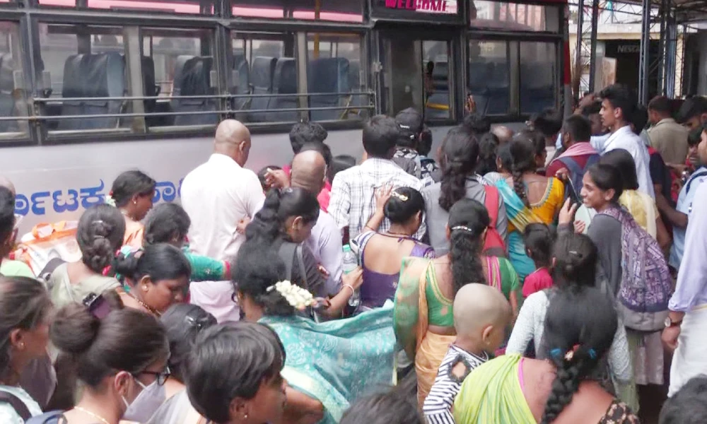 Women passengers in Dharmasthala
