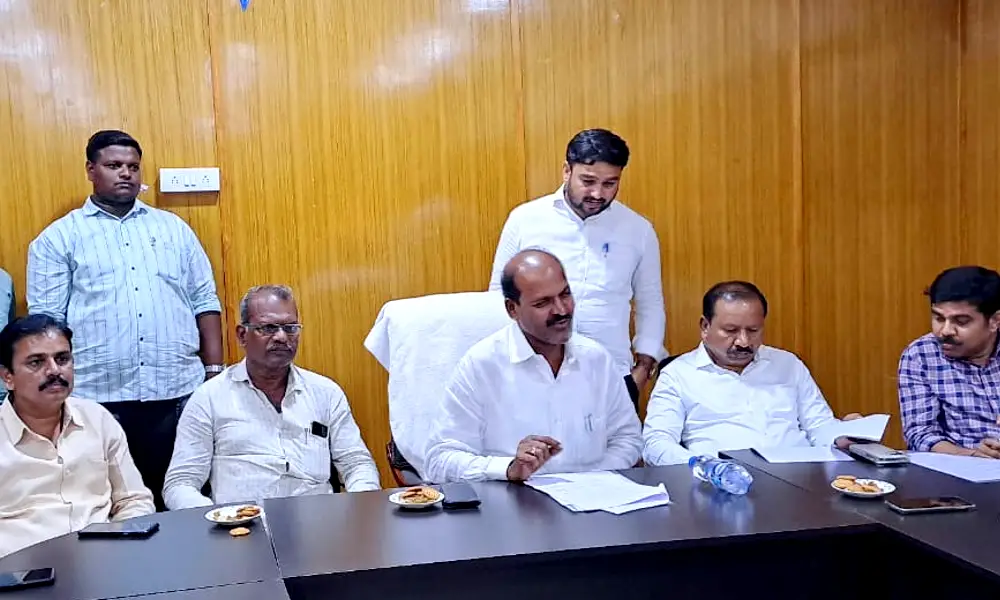 Hagaribommanahalli MLA Nemraj Naik pressmeet