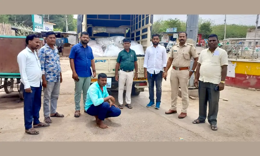 Illegal rice transportation in Chittapur Driver arrested