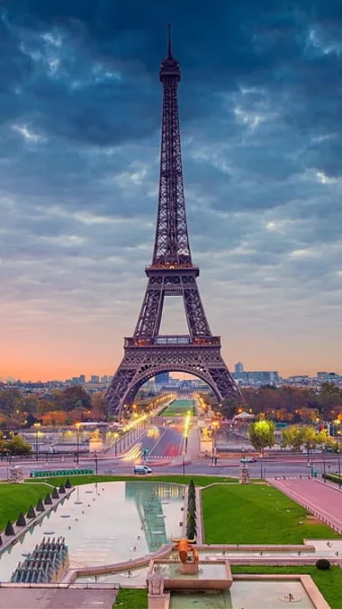 Paris France Honeymoon Spots