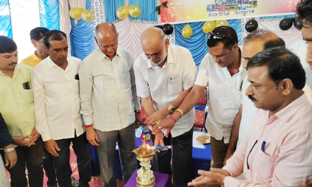 MLA Shivaram hebbar inaugurates shakti yojana at yellapur