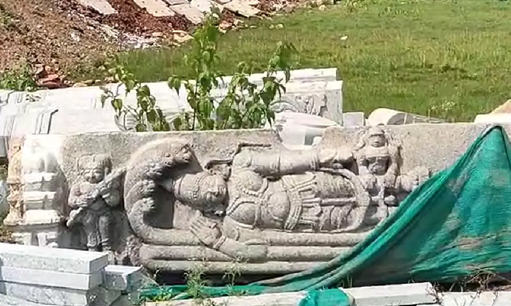 Srirangapatna Gadde Ranganatha Temple Work stopped Citizens anger