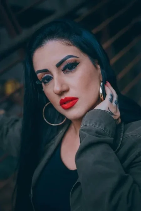 What is an eyebrow pen