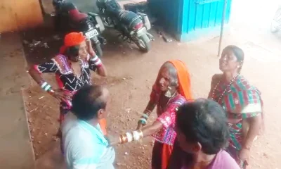 Women thrash man for not giving alcohol bottle in koppala