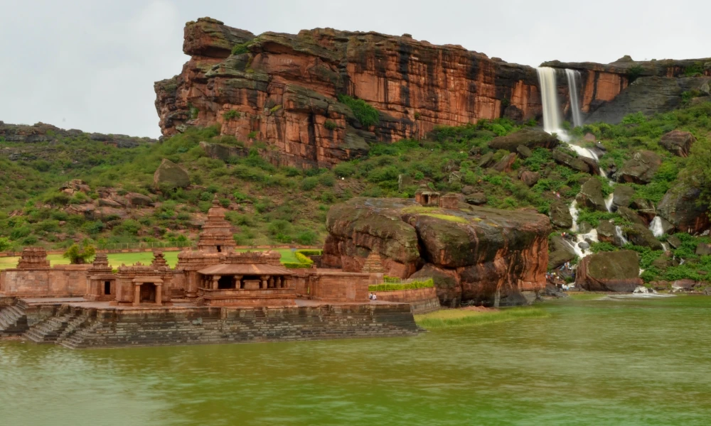 north karnataka tourist places in rain