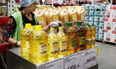 Edible oil in shops