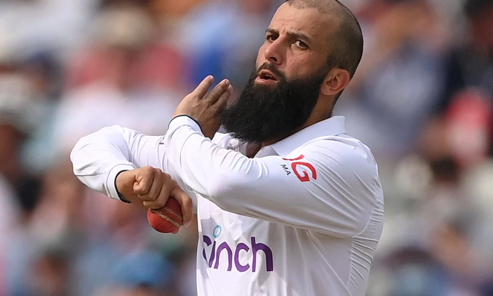 England spin bowler Moeen ali at Ashesh test Series 