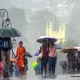 rains in city