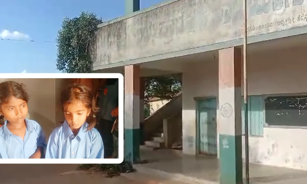school rooftop collapsed in chikkaballapur