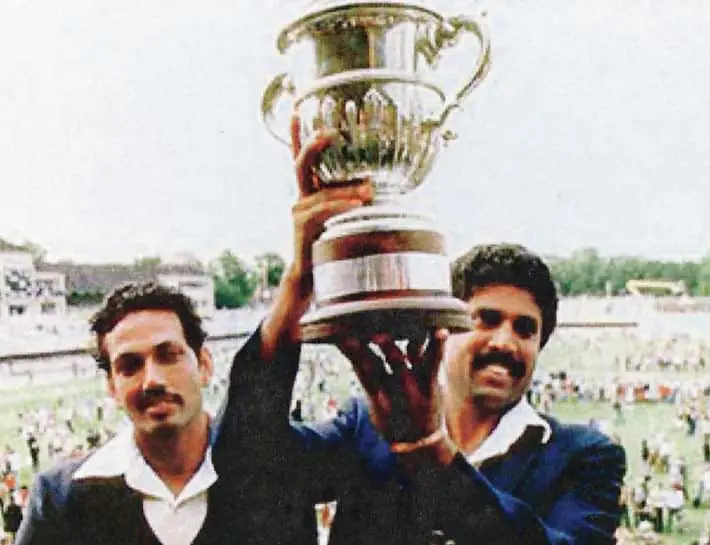 Kapil dev lifts 1983 world cup trophy