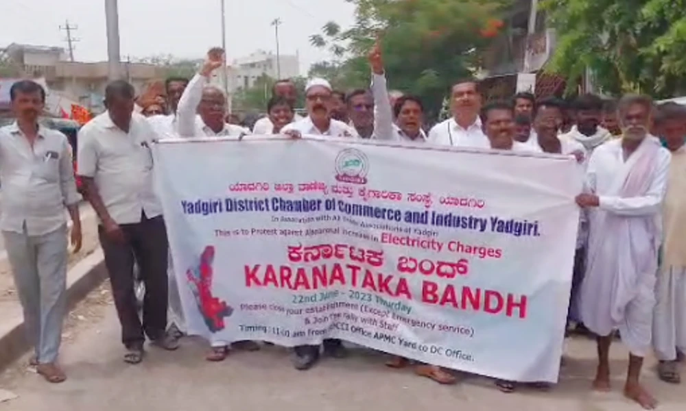 Traders protest at Yadgiri