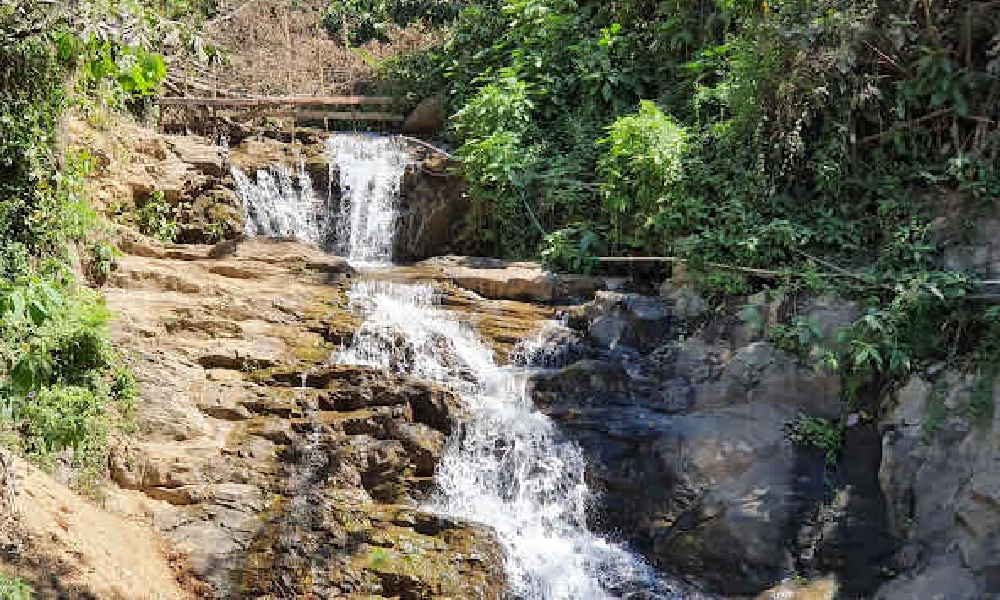 donigalu falls sakaleshpur