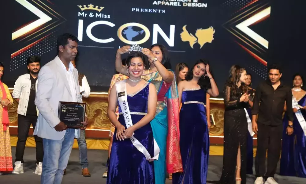 Fashion Pageant miss icon