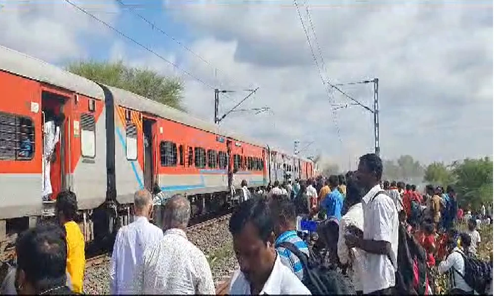 Karnataka Express train