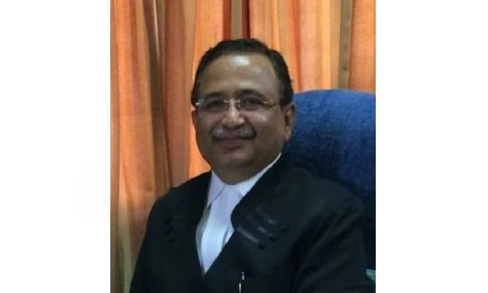 Justice Alok Aradhe