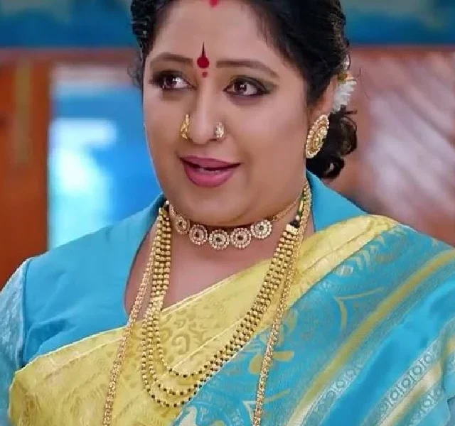 Manju Bhashini baddi bangaramma Role