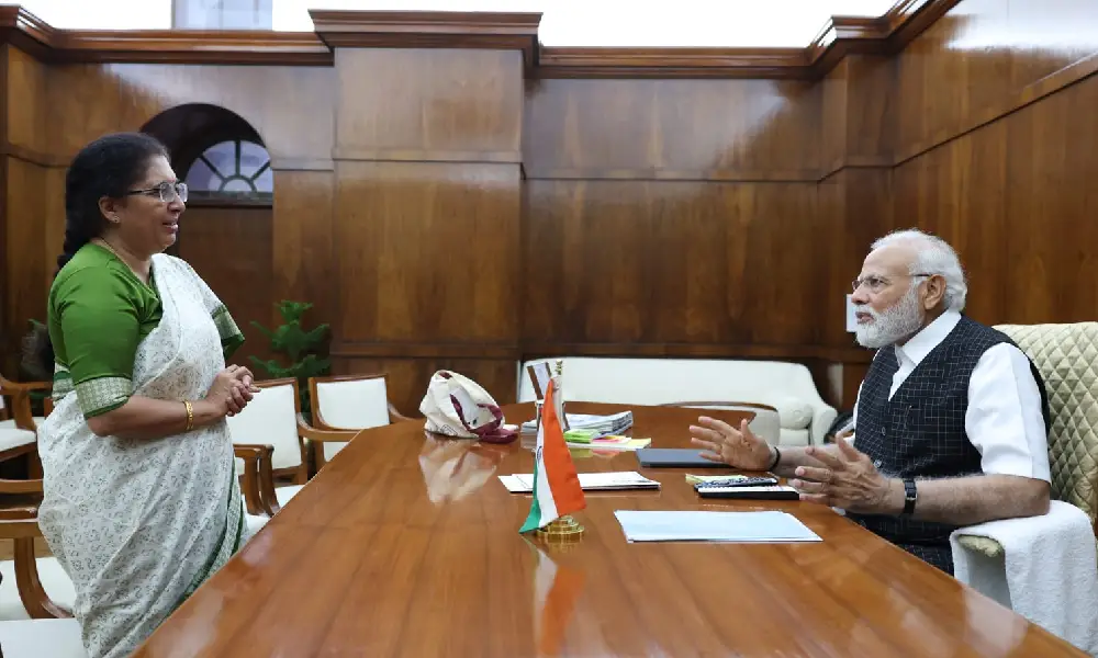 Tejaswini Anant kumar Meets Prime Minister Narendra Modi in Newdelhi