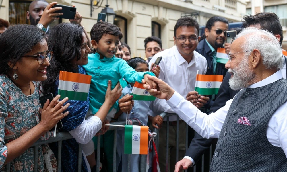 Modi Meets Indian Diaspora