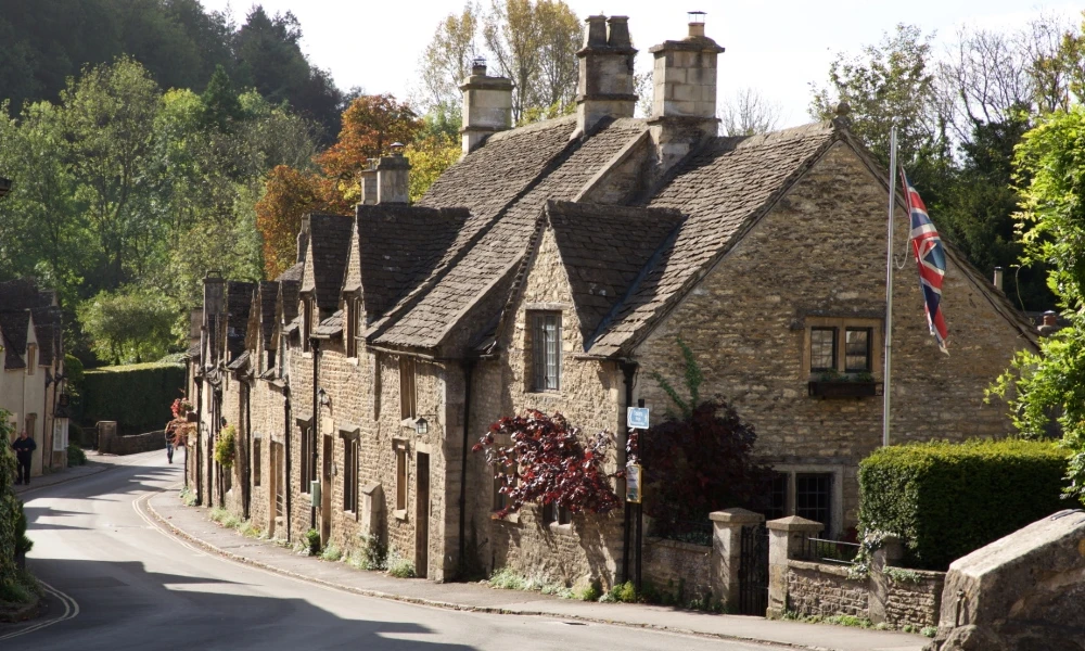  castle combe  