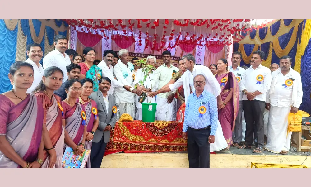 Araseikere cluster level Pratibha Karanji program Inauguration in Yaraballi village at Harapanahalli