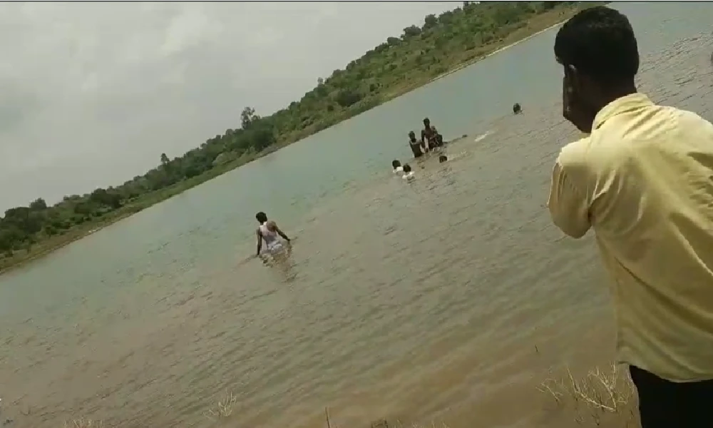Two Girls Drowned in river 