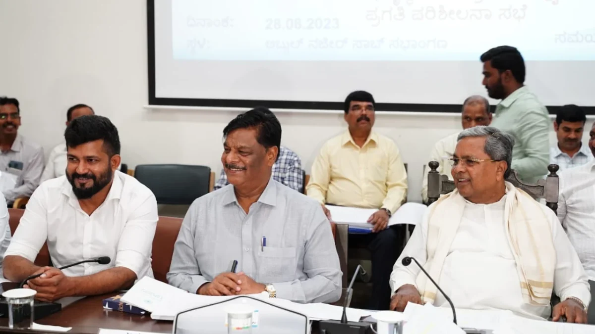 Pratap simha HC Mahadevappa and CM Siddaramaiah