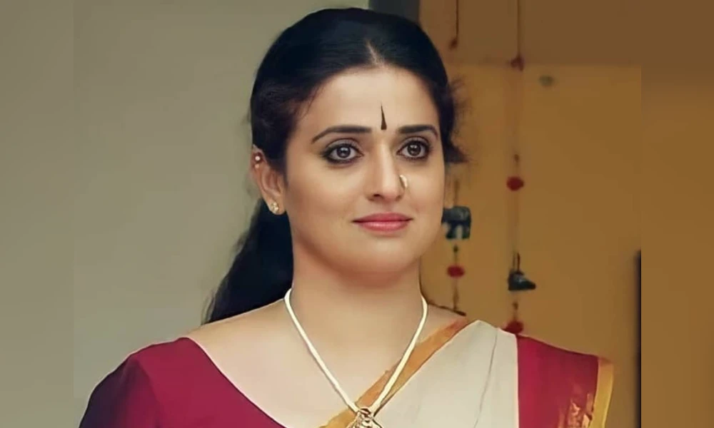 Pavithra Lokesh
