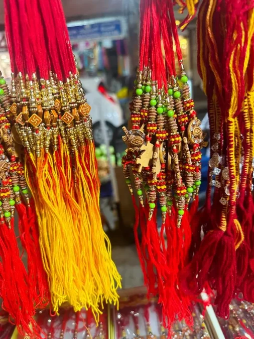 Rakhi Shopping Tips