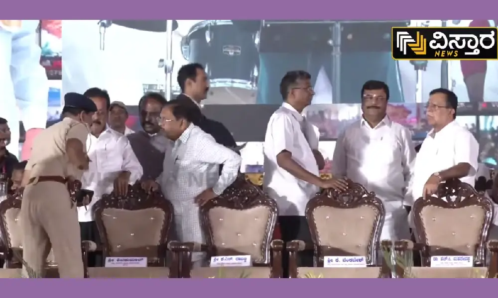 Ministers at gruhalakshmi 