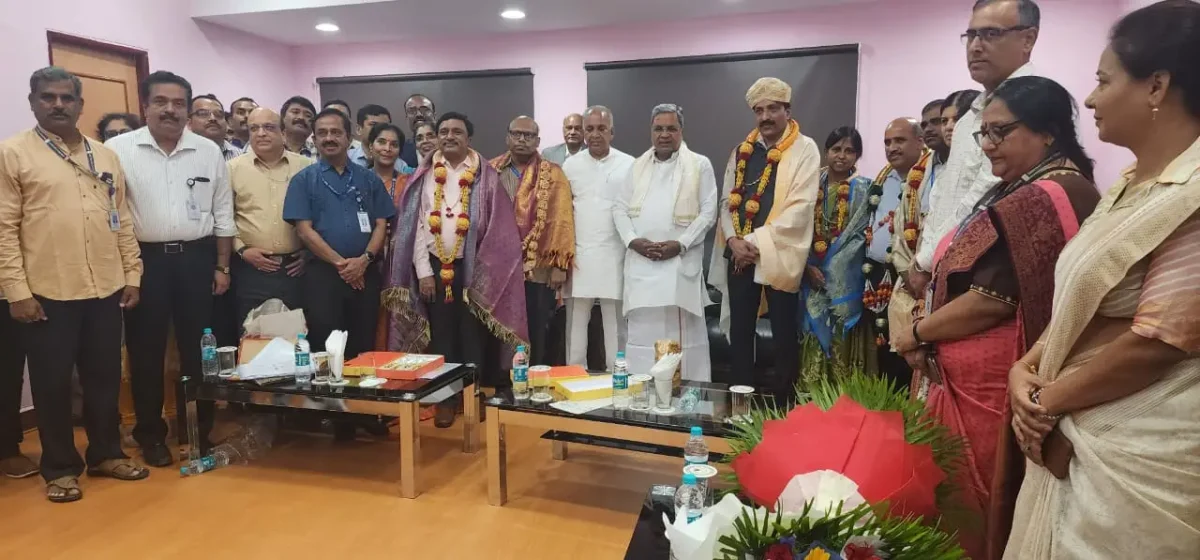 CM Siddaramaiah visits ISRO office at Peenya