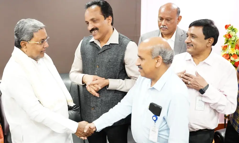 siddaramaiah at  ISRO