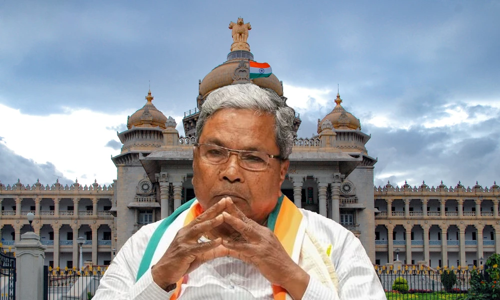 CM Siddaramaiah infront of vidhana soudha