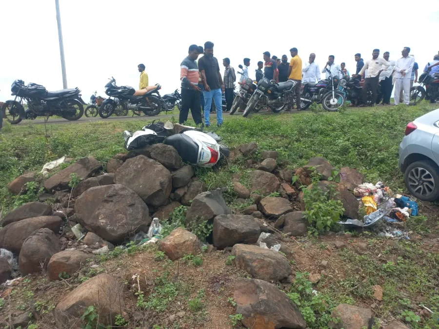 Road accident near Chikkodi
