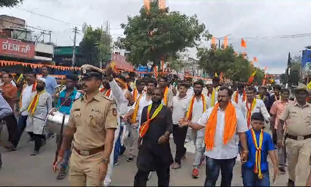 Protest in Tumkur over mock funeral procession 