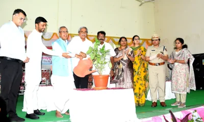 Minister Sharanbasappa Gowda drives for Janata Darshan program in Yadagiri