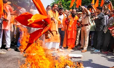 Hindu Saints protest against Udhayanidhi Stalin at Delhi