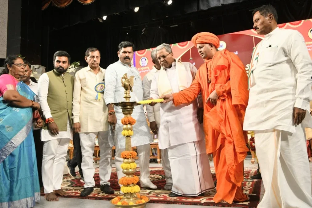 Cm Siddaramaiah inaugurates Sri Krishna Jayanti