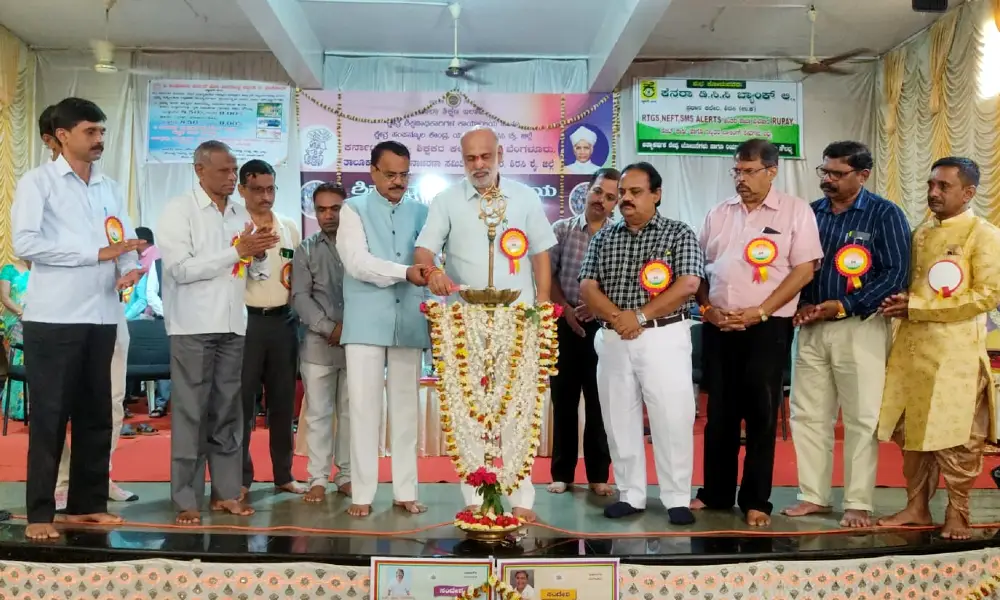 MLA Shivram Hebbar inaugurated the Teacher's Day program in Yallapur