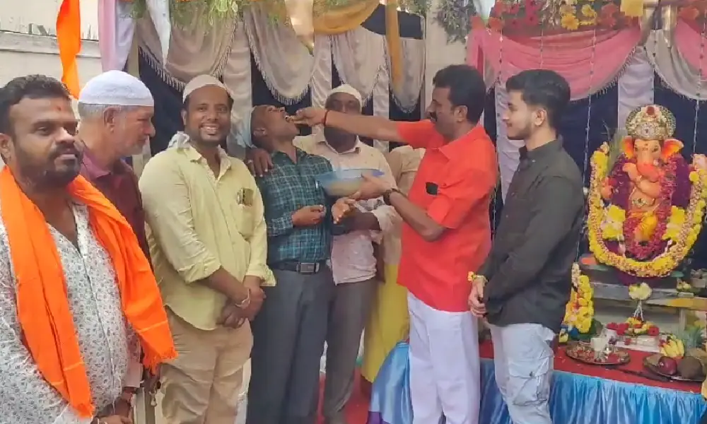 Communal harmony: muslims at Ganesha pendal at Mysore