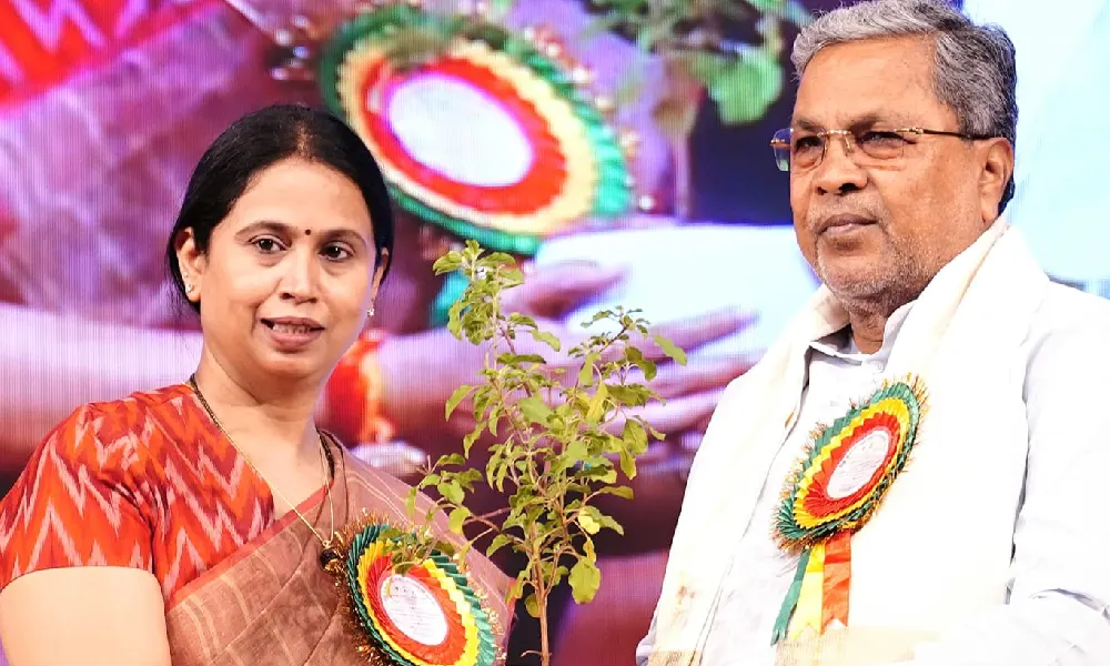 CM Siddaramaiah in Senior Citizens programme