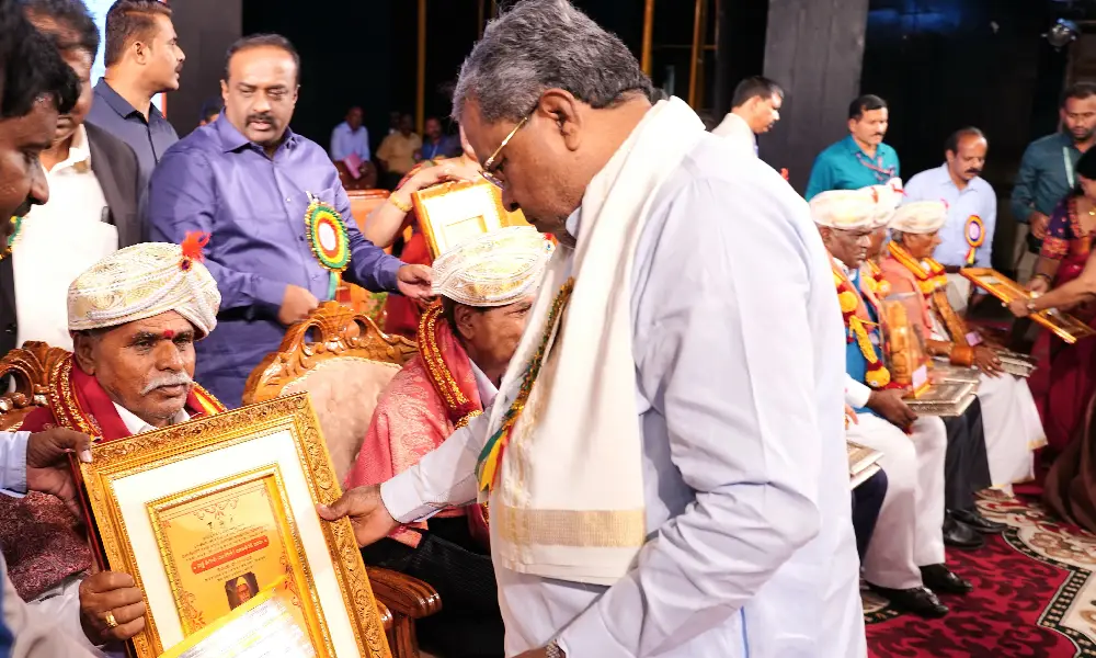 CM Siddaramaiah in Senior Citizens programme