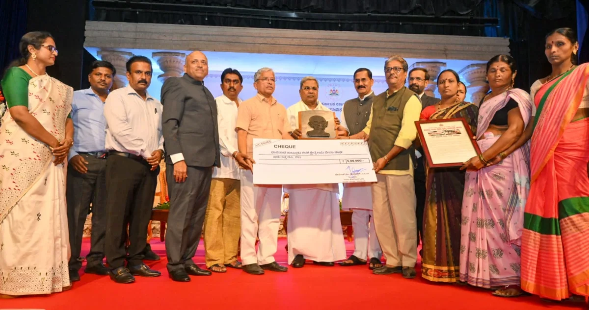  Mahatma Gandhi Seva Award 2023 for Garaga Kshetriya Seva Sangha