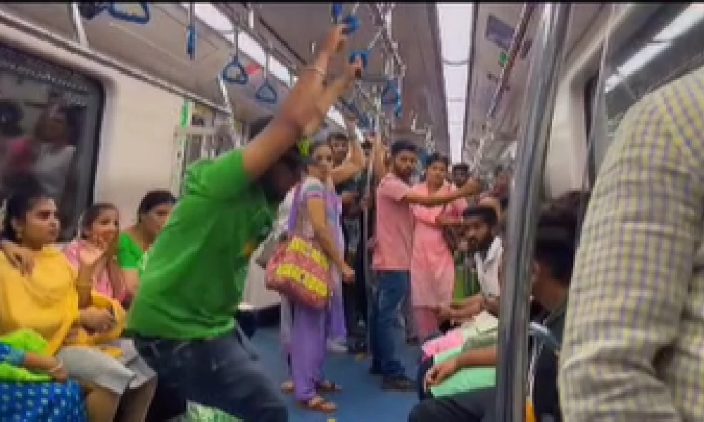 Metro nonsense prank video by youth