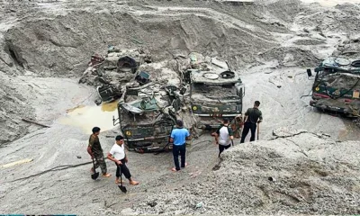 6 soldiers dead in sikkim flash flood and till 16 soldiers not traced