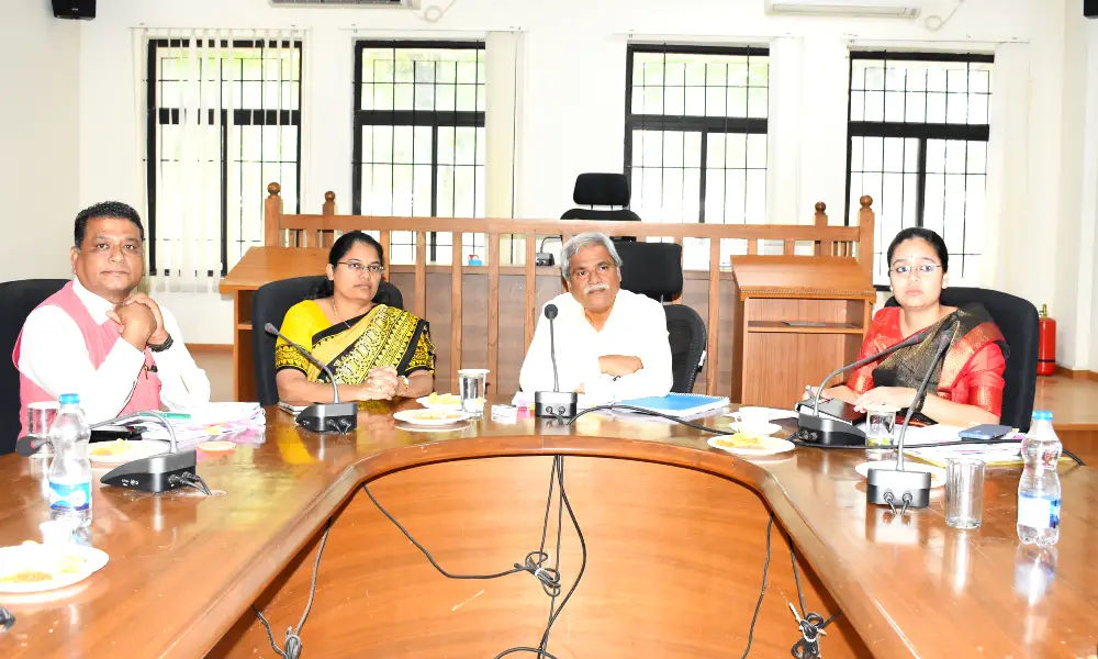 Yadgiri district in charge Minister Sharanbasappa Gowda Darshanapura latest meeting at yadgiri