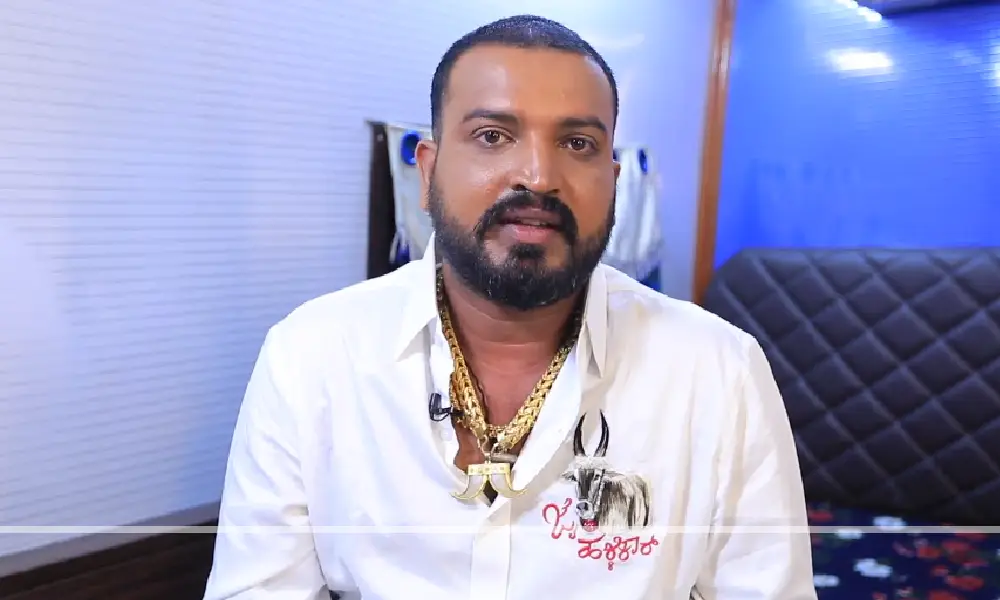 vartur santhosh arrested big boss contestant